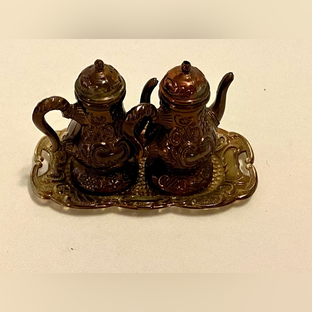 Vintage Resin Salt & Pepper Teapot Shakers Set with Tray, from England
